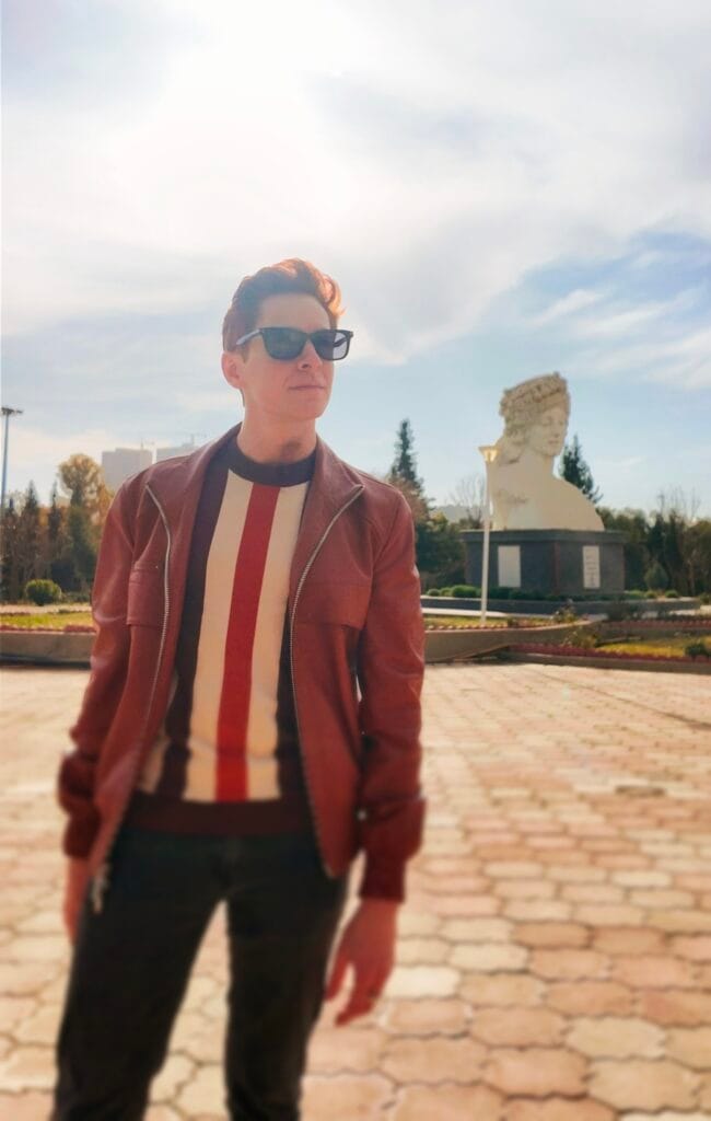 Scoot walking in Sami Abdulrahman Park Erbil