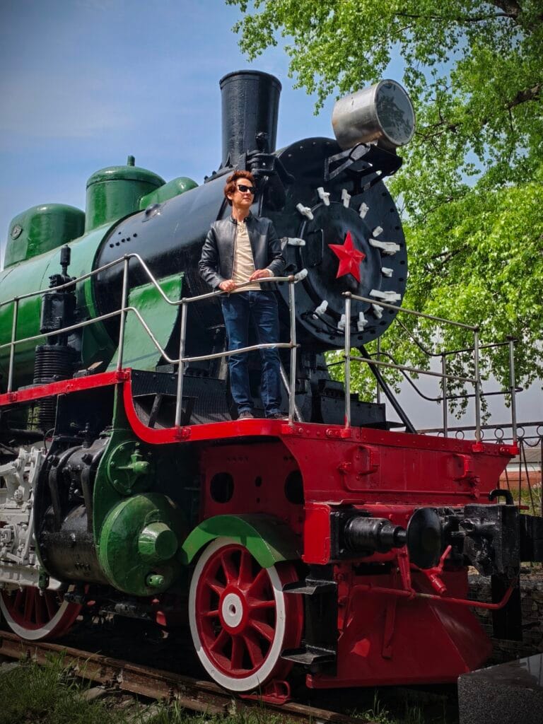 Scoot standing on a Soviet train in Transnistria